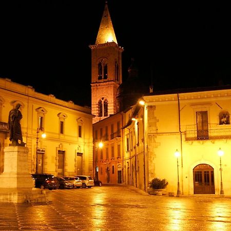 Manhattan Village Hotel Sulmona Exteriér fotografie